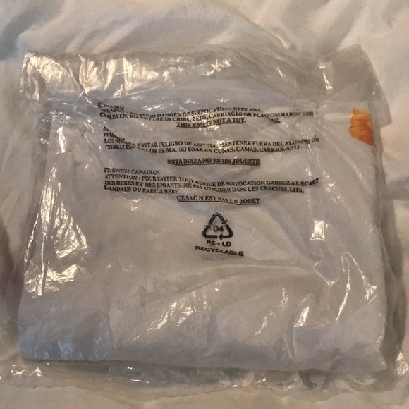 Wildfox Couture Oversized T-Shirt Dress in White meadow flowers tag size small - Picture 2 of 5